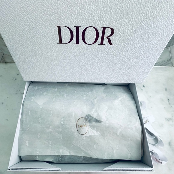 DIOR BEAUTY TOTE & RAFFIA CROSSBODY ROPE CINCH POUCH W/LIPPIE-3 SAMPLES-3 DUSTY - Picture 8 of 13